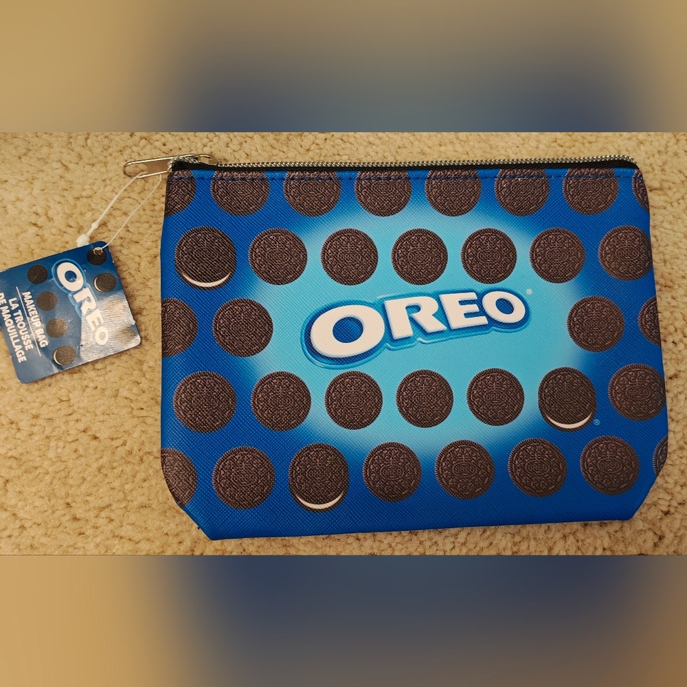 Brand New Oreo Logo Makeup Bag.